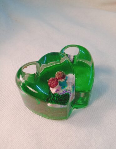 C07C - COUPLE PAPER WEIGHT (72PCS)