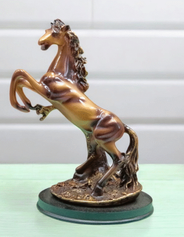 623 - POLYRESIN HORSE SHOWPIECE (16PCS)
